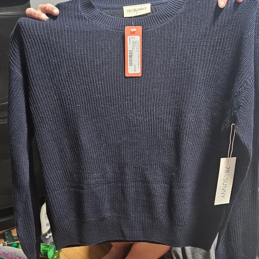 Men's Navy Sweater